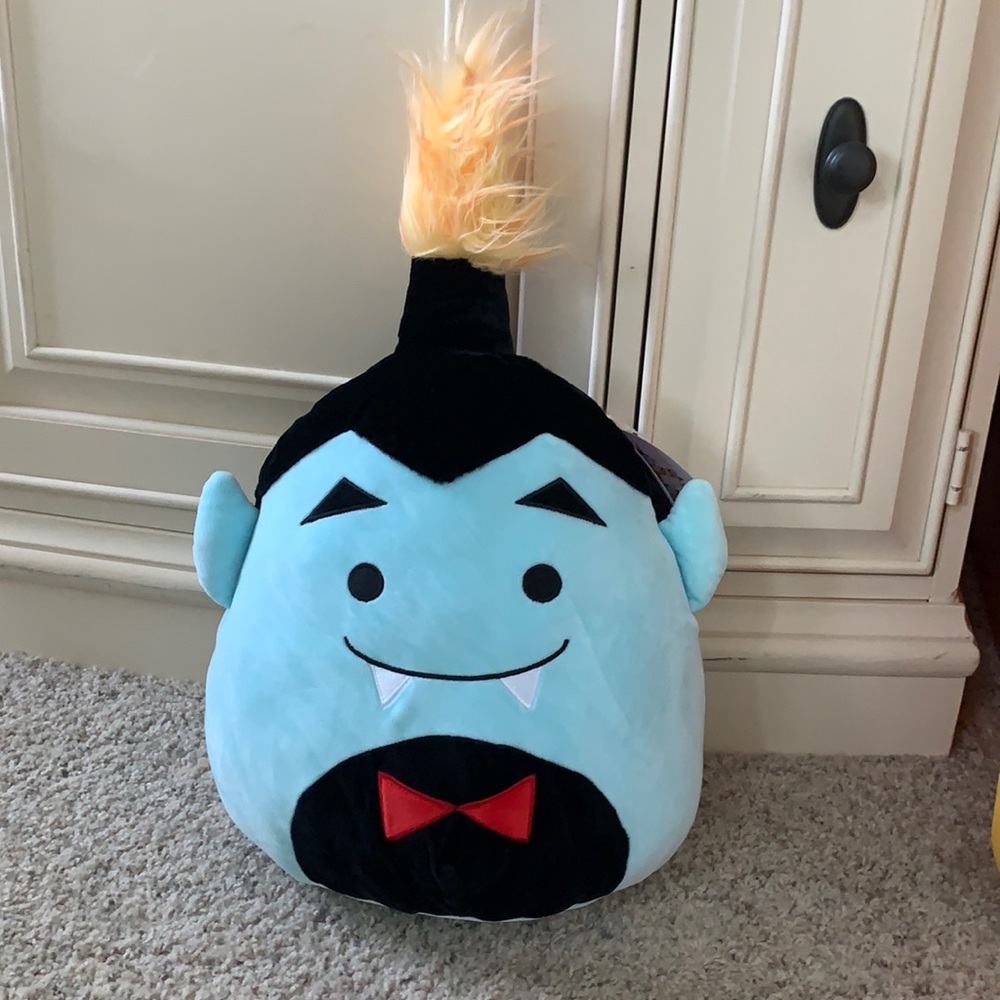 Drake Squishmallow halloween